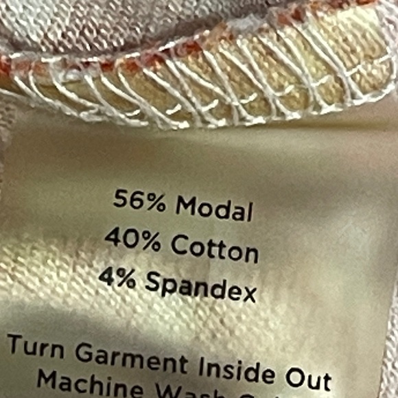 *Talbots women’s Orange Geometry Print collared Shirt Sz MP - Picture 12 of 12